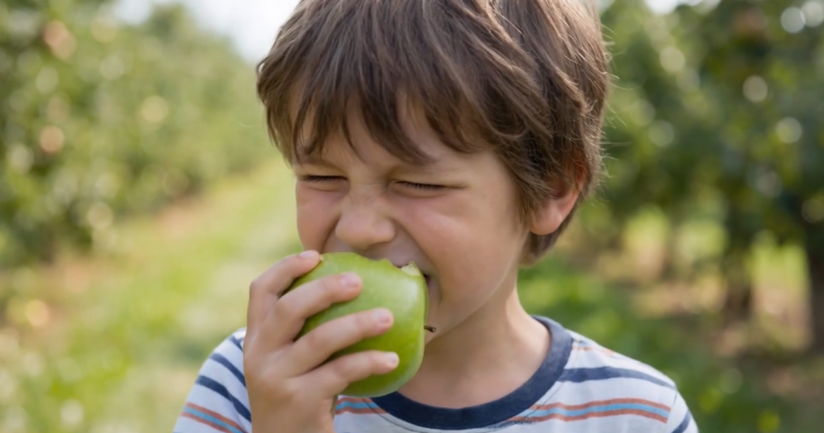 Giropoma participa en el impulso de la campaña DevoraPomes para fomentar el consumo de manzana entre los niños